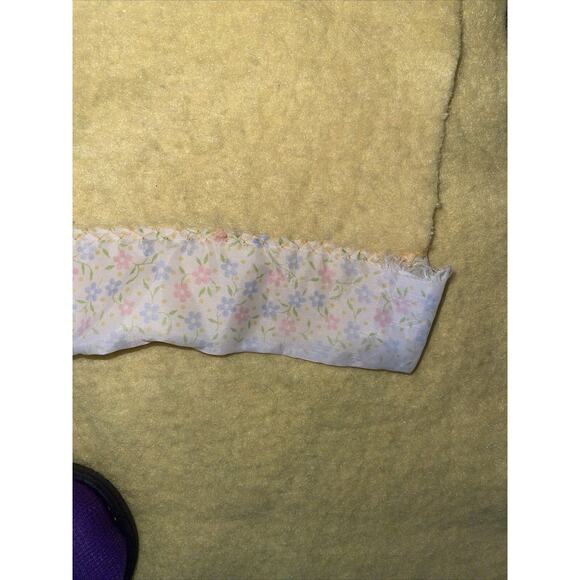 Vintage Acrylic Blanket Full Queen Yellow Satin Trim Pink Blue Flowers 91 X 71 - Picture 10 of 10